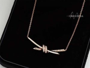 Designer's Knot Diamond Necklace Rose Gold Light Luxury New Brand Collar Chain Girl Gift