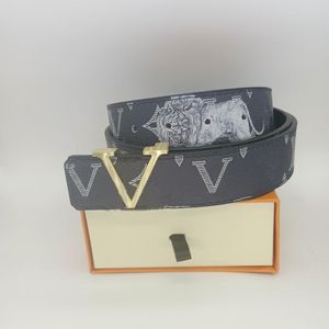 أزياء مشبك حزام الجلد الأصلي عرض 40 مم 18 أنماط عالية الجودة مع مصمم الصندوق للرجال النساء رجال الأحزمة AAA985 2473