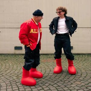 2023 Men Women Rain Boots Designer Big Red Boot Thick Bottom Non-slip Booties Rubber Platform Bootie Fashion Astro Boy Bootes Size2176341