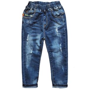 5039 Erkek Pantolon Yumuşak Denim Pantolon Elastik Bel İlkbahar ve Sonbahar Çocukları Yırtık L2405 L2405