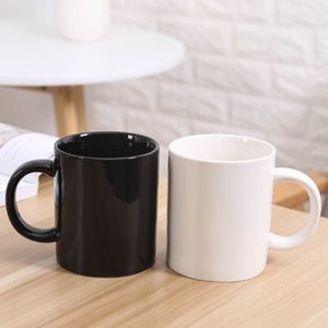 Com estilo clássico de moda de cor branca preta caneca com caneca manual xícara 10x7 5cm 271u