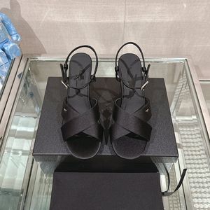 디자이너 여성 하이힐리어 라인톤 진주 발 뒤꿈치 일일 통근 신발 드레스 신발 사무실 샌들 웨딩 신발