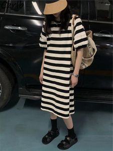 Casual Dresses 5 Quarter Sleeve Dress Women randig enkel grundläggande lös Midi All-Match Korean Style Street Fashion Preppy Student Summer