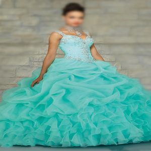 Bollklänning Quinceanera klänning underbara pärlband Sweetheart Organza Layered Coral Mint Girl Sweet 16 Dress In Stock 223i