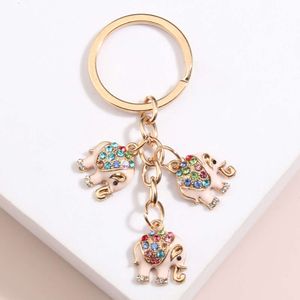 Keychain de animal fofo pequeno elefante de cristal de cristal cadeias -chave para homens homens de bolsa de bolsa de bolsa de joias feitas à mão presentes