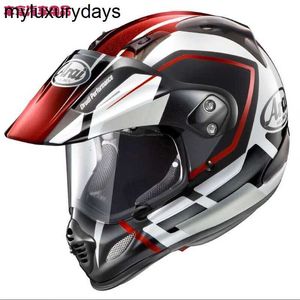 Japan Arai Cross3/V4 Motorcykel racingutrustning Fyra säsonger Mens Off Road Rally Helmet Detour Red/Detour Red S
