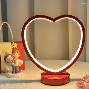 Bordslampor röd hjärtform skrivbord lampa för bröllop led kärlek sovrum sängkväll nattljus rum valentins dag gåva