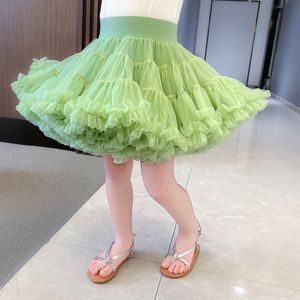 Baby Girls Clothing Fashion Princess Ball Gown Cute Girls Flowers TuTu Mesh Dresses Summer Girl Cute Half Beach Dress Camisole Skirts 9Colors Available Wholesale