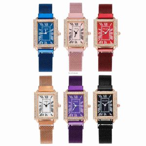 Tiktok Lovers Watch Fashion Magnet Lazy Quartz Watch Womens mångsidig handledsur presentklocka