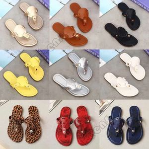 Burchs Torys Slippers Designer Toe Slipper Clip Miller Tb Color Matching Cow Leather Women's Round Button Sandals for Women Size 35-42