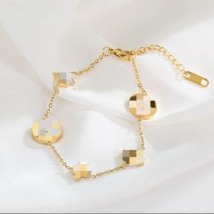 Fashion style Women Teigang bracelet designer Letter Jewelry Mother-of-pearl single sided bracelet string wedding lovers