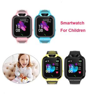 Kids Smart Watch SOS Call LBS Tracker Location Sim Card Kid Watch Camera Voice Chat IP68 Phone Watch Smartwatch For Children 2G 240523