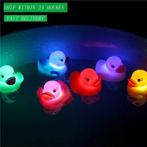 Baby Bath Toys LED water sensor emits light ducks float animals float ducks flash in water rubber ducks baby bathing toys giftsS2452422