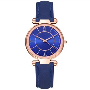 Mcykcy varumärke Leisure modestil kvinnor tittar på bra försäljning analog blå urtavla kvartskamer klocka armbandsur 243g