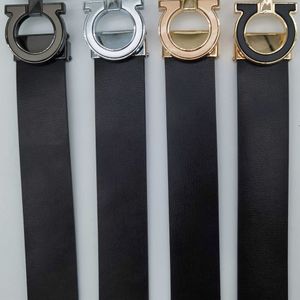 Классические винтажные мужчины Belt Fashion Роскошная плавная пряжка для бизнеса повседневная пояс дизайнерский дизайнерский бренд декоративные ремни в качестве подарка 309 В