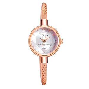 Gorąca sprzedaż niszowa różowa dziewczyna lekki luksusowy Instagram zegarek damski niebieski skarb szklany