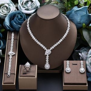 Trendy 4pcs Water Drop Colar Jewelry Conjuntos de jóias para mulheres Crystal Dubai Acessórios de noiva Gream 240514