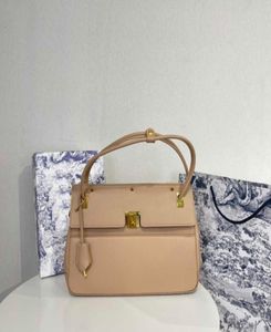 2022 Top Designer Women039S Bags New Pari Vintage Design Handbags One Counder Luxury Hand Walle8987355
