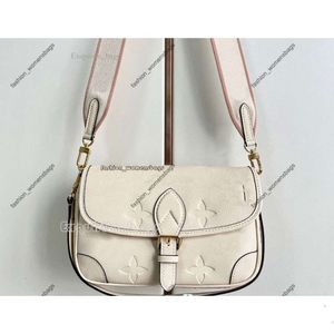 Berömd topp lyxklassiker 3A bästa kvalitetsdesigner crossbody axelväska kvinnors väska emed 46388 mode läder vintage fasta färghandväskor