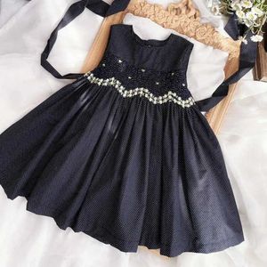 Sukienki dziewczynki Zestawy odzieży 2PCS Summer Nowe dzieci w stylu Lolita ręcznie robiona haftowana sukienka bez rękawów dla Eid Al Fitr Girls A2458 WX5.23