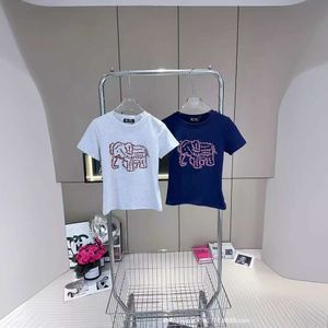 メンズTシャツ夏のニッチデザインエレファントプリントスリムフィット半袖Tシャツ