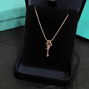 Designer's New Woven Series Mini Pink Diamond Key Necklace For Womens Instagram Versatile 925 Silver Knot CollarBone Chain