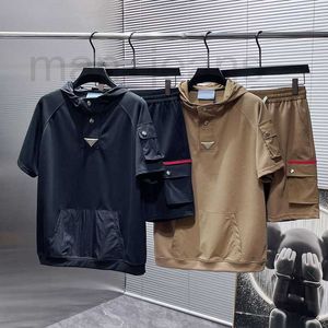 Designer de roupas masculinas 2024 Novo conjunto de camisetas de mangas curtas de sufocada com capuz de verão conjunto de duas peças de curta