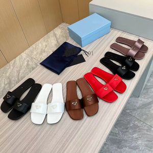 Designer-Hausschuhe Häkeln Flachform Slides Dad Plattform Sandalen Raffia Neuauflage Strand Frauen Luxus Mules Raffie Dicke untere Sommer gewebt 5.23 01