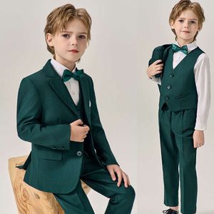 Prince Kids Red Jakcet Vest Pants Bowtie Piano Sukienka dla chłopców ceremonia ślubna garnitur dzieci