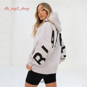 Blakey Hoodie Girl Spegnere Designer Traccia della tuta per lettere casual Sparatura per la moda Wele Wear Fall Winter Ladies Pullover 6171