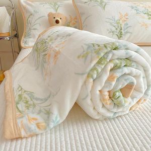 Одеяла летние коралловые флисовые одеяло.