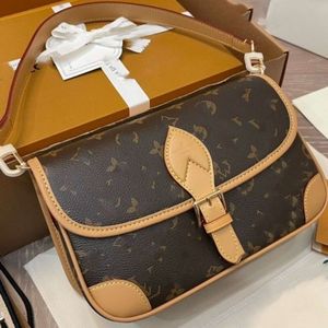 Louisvuiotton Übergroße Bag Umhängetaschen Frauen Designertasche LouiShandbag Handtaschen Messenger Geldbeutel Damen echte Lederhandtasche Louiseviution Tasche 950