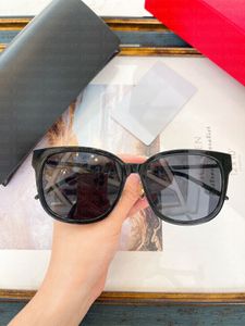 Дизайнерские солнцезащитные очки женщины солнцезащитные очки бабочек M48