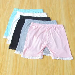 Shorts Summer girl shorts baby soft molded safety underwear childrens underwear for ages 3-10 baby clothing girl lace underwear boxer shorts Y240524