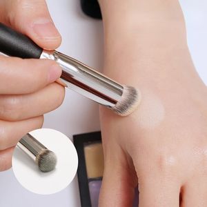 Makeup Brushes Foundation Concealer Angled Seamless Cover Synthetic Dark Circle Liquid Cream Cosmetics Contour Brush Beauty Tool 240523