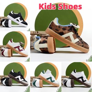 2024 Kids Shoes Nasual Running Boys Sneakers Children Youth Big Kid Shoe Toddlers Preshcool Runner Gum Trainers Black White Girls Szie 24-37