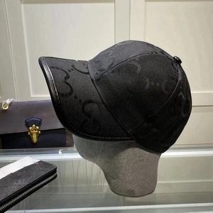 2024DESIGERS Moda Beyzbol Kapağı Unisex Çift Günlük Spor Mektubu Kapakları Yeni Ürünler Güneşlik Şapka Kişilik Basit Şapka