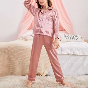 春のサテンシルクパマセットティーンガールズ長袖トップパンツ秋の子供睡眠児童PJS 7 8 9 10 11 12 13y L2405