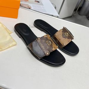 Новый дизайнер Lock It Slippers Women and Men Sandals Sandals Лучший качественный стиль летней тенденции с полным размером упаковки 35-42 5.23 02