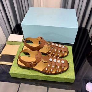 Роскошные дизайнерские мужчины женщины Jakarta Roman Slide Slipers Summer Sandals Beach Плоские шлепанцы.