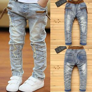 Byxor ienens 4-11y pojkar smala raka jeans sommar klassisk ljus färg bottnar barn denim långa byxor barn baby pojke casual byxor t240524