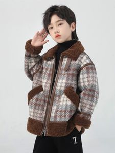 Boys plush warm jacket for children's autumn and winter wear, new Korean version of western-style children's clothing plaid fur integrated jacket