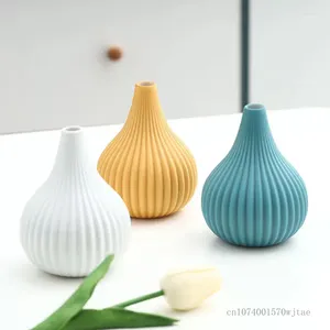 Vasen nordische Keramik vertikaler Getreide Vase moderne Heim im Wohnzimmer Schlafzimmer Studie Esstisch Dekoration Minimalistische geometrische Form