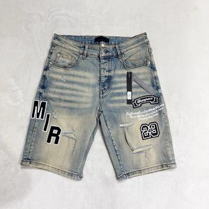 24SS USA Fashion Mens Plus Size broderi med rippade hål denimshorts avslappnad vintage tvättade stilar shorts jeans byxor bottnar 0524