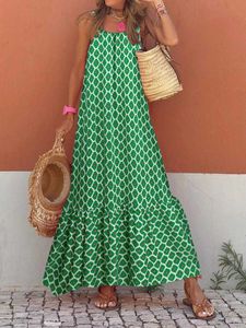 Grundläggande casual klänningar sommar kvinnor avslappnad löst långa strandklänningar vintage randig tryckt lapptäckklänning kvinnlig eleganta slölösa remmar klänning t240523