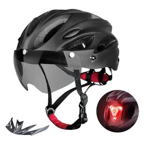 Cykelhjälm med LED -bakljus vuxen cykling passar 5862 cm lätt andningsbar färgglada cykelhjältar tillbehör 240523