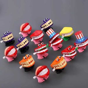 Halloween Toys 1 clock toy chain jumping teeth toy childrens jumping teeth running clock toy spring breeze toy WX5.22