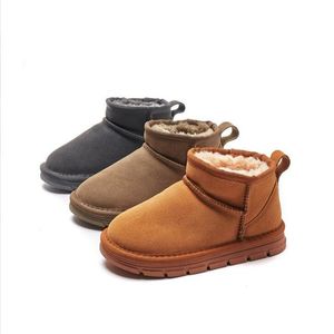 2024 stivali caldi australiani mini mezzo baby snow snow boot caviglia classico inverno pelliccia piena pelliccia pelutta pelosa per bambini con bottini per ragazzi bottini piattaforma castagne castagne