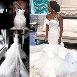 2020 Arabic plus size mermaid wedding dresses robes de soiree One Shoulder Wedding Gowns Beaded Long Train 339P