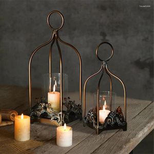 Candle Holders Retro Wrought Iron Hollow Candlestick Exquisite Tealight Holder Carved Flower Hanging Lantern Wedding Party Decor